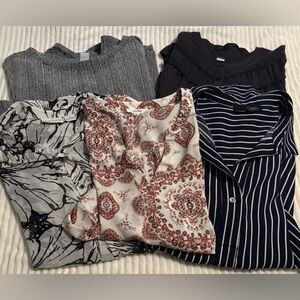 Women’s set of 5 blouses